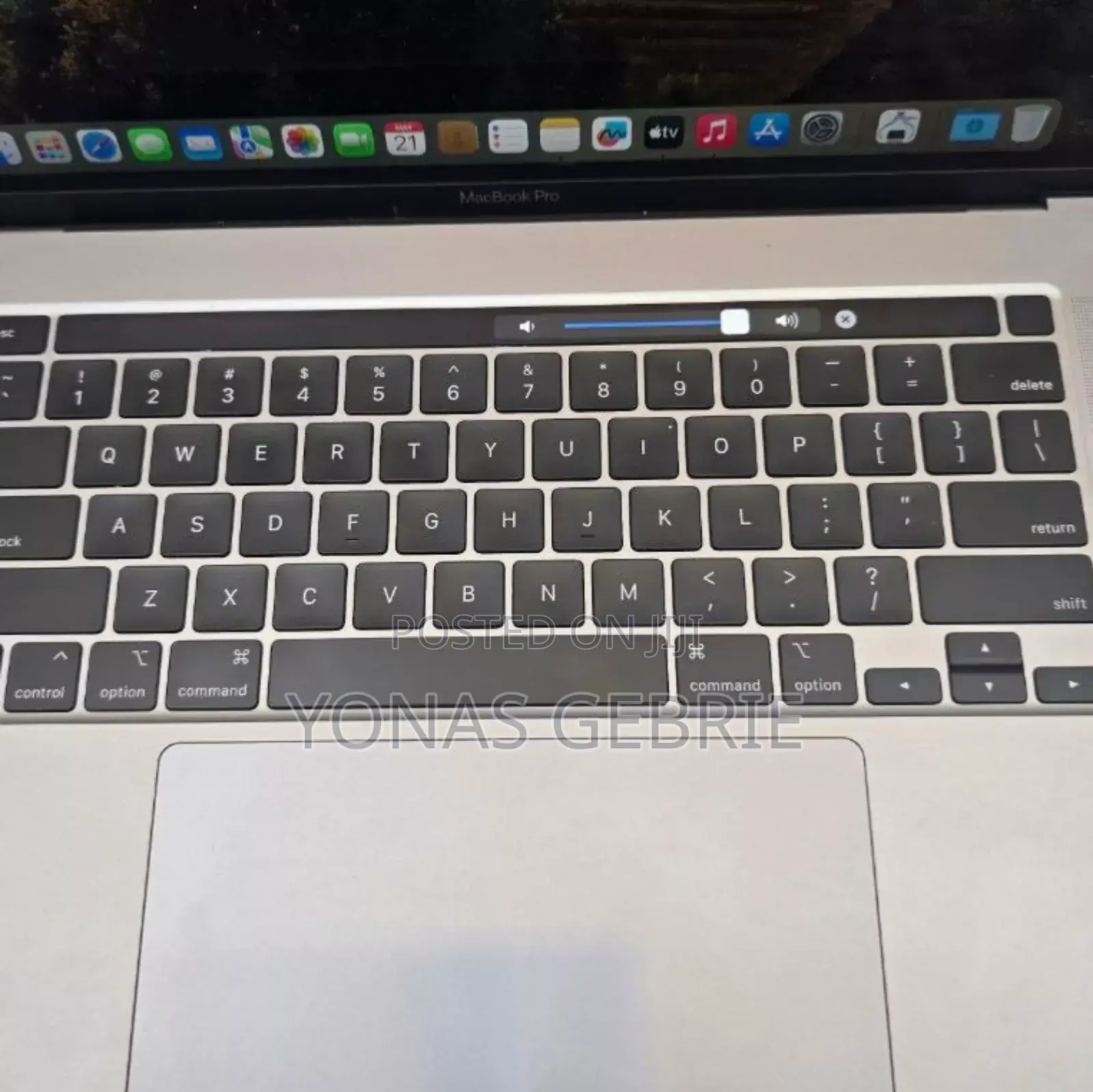 New Laptop Apple MacBook Pro 2019 32GB Intel Core I9 SSD 1T