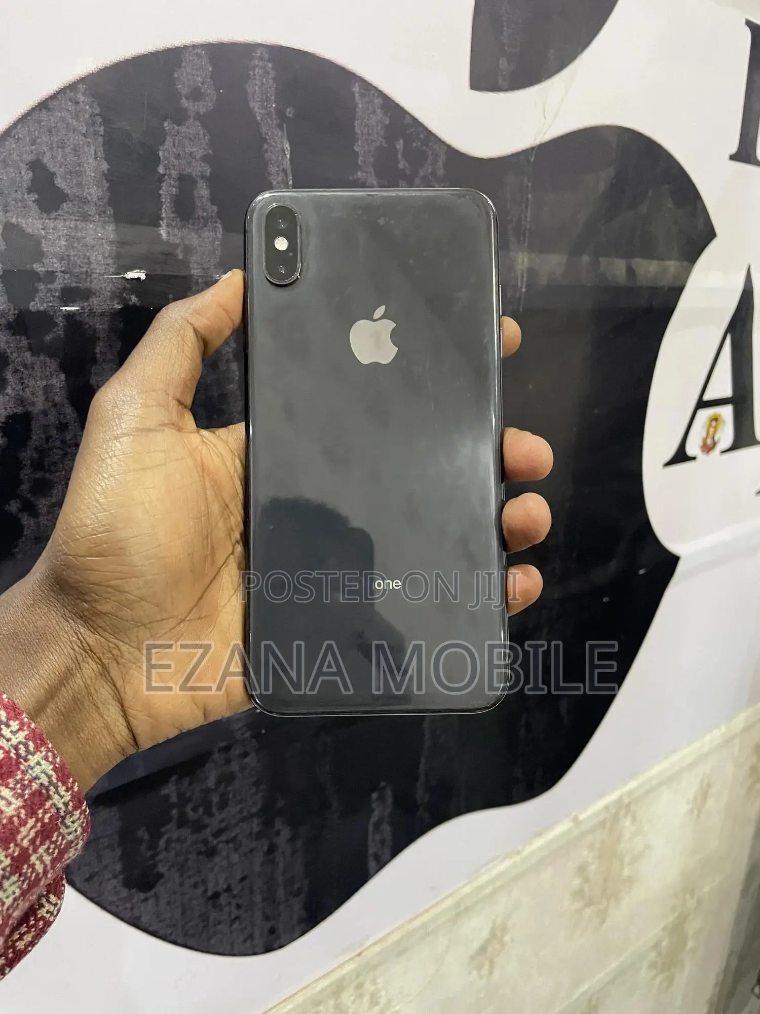 Apple iPhone XS Max 64 GB Black