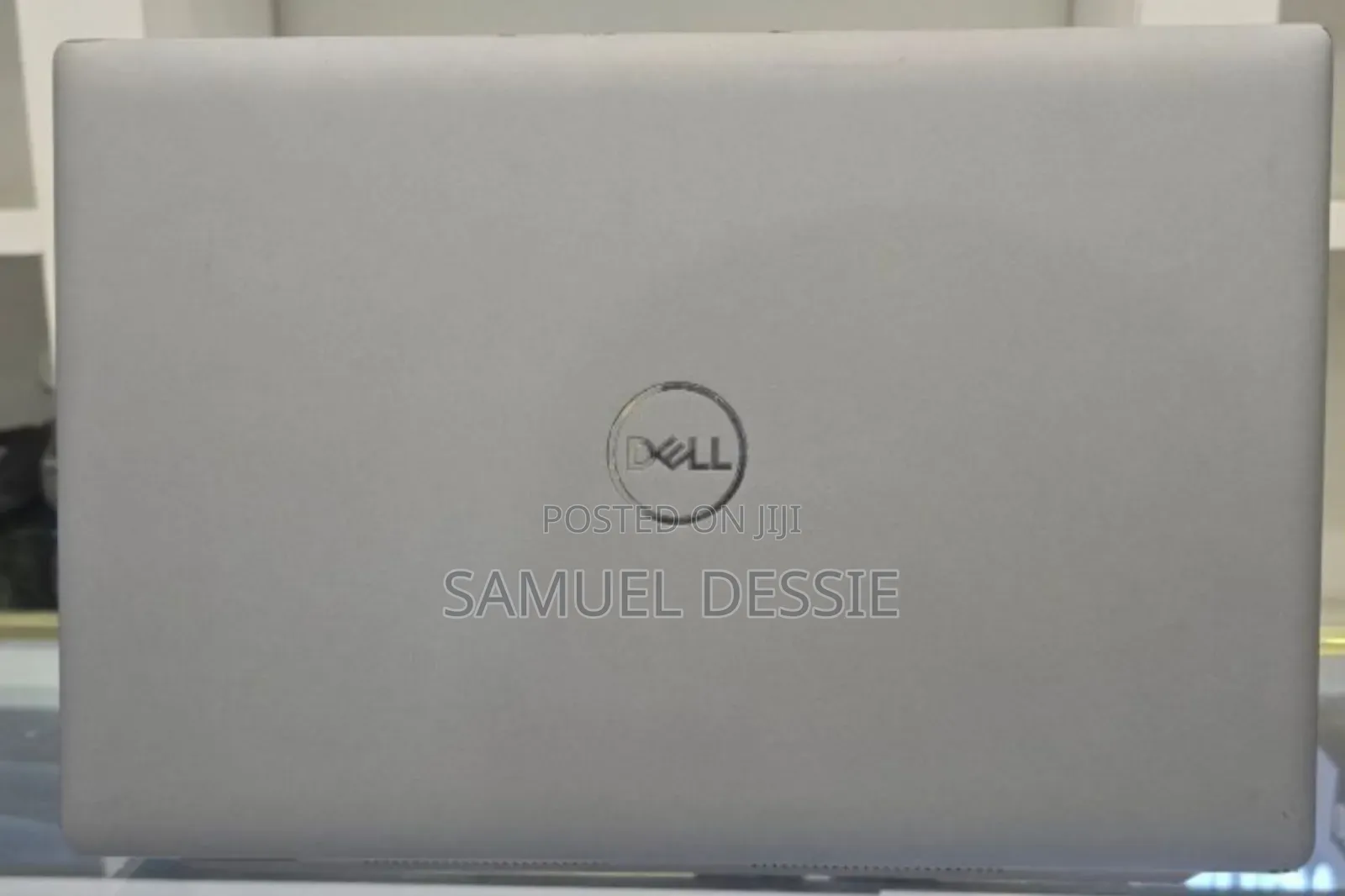 New Laptop Dell Precision 3561 16GB Intel Core I7 SSD 256GB