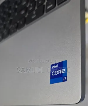 New Laptop Dell Precision 3561 16GB Intel Core I7 SSD 256GB