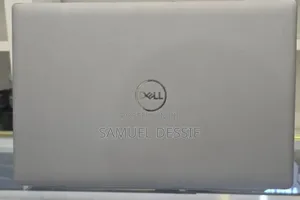 New Laptop Dell Precision 3561 16GB Intel Core I7 SSD 256GB
