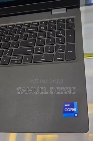 New Laptop Dell Latitude 3540 8GB Intel Core I7 SSD 256GB