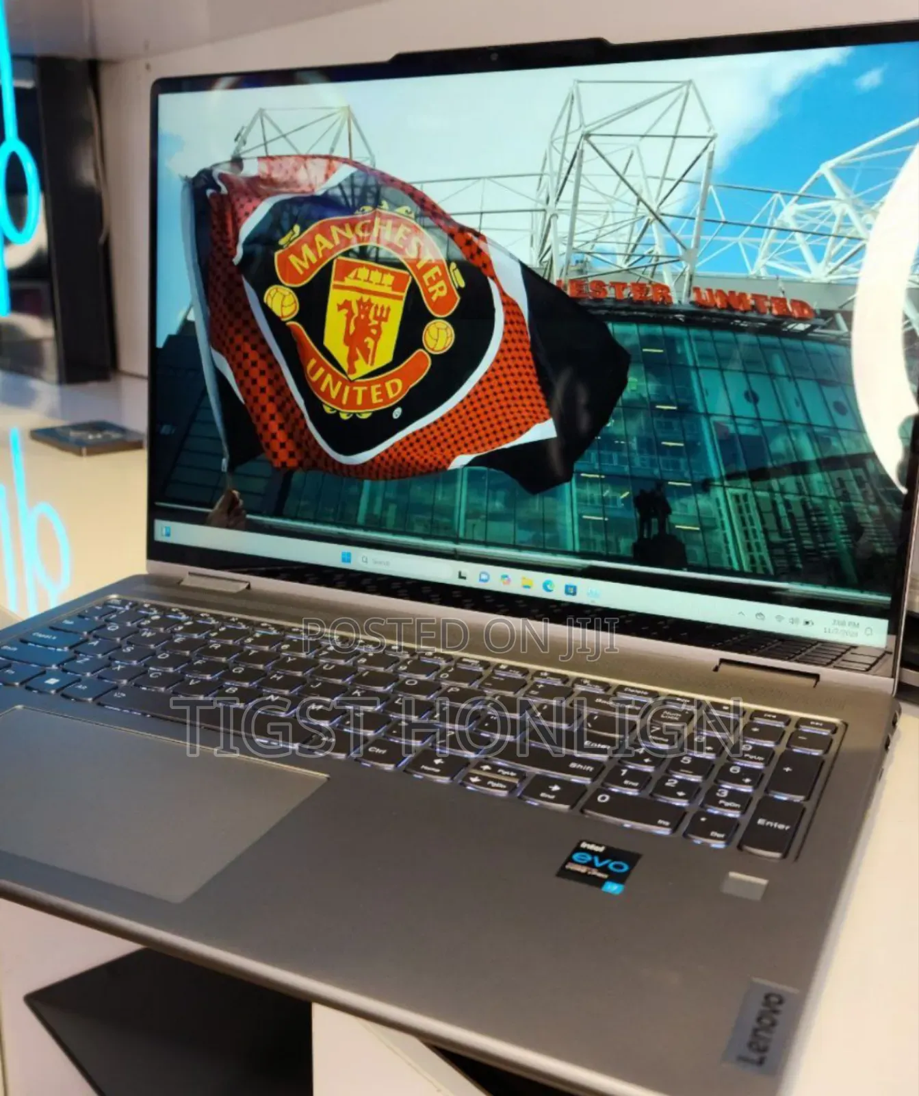 New Laptop Lenovo ThinkPad Yoga 16GB Intel Core I7 SSD 512GB