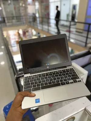 Photo - Laptop HP Chromebook X2 4GB Intel Core M SSD 32GB