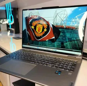 New Laptop Lenovo IdeaPad Yoga 13 16GB Intel Core I7 SSD 512GB