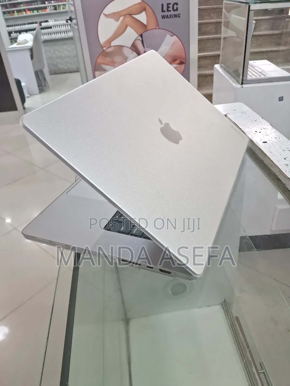 New Laptop Apple MacBook Pro 16GB Apple M2 SSD 1T