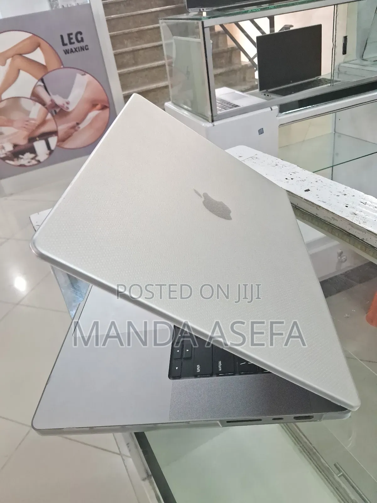 New Laptop Apple MacBook Pro 16GB Apple M2 SSD 1T