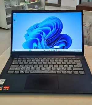 New Laptop Lenovo Ideapad 3 8GB AMD Ryzen 3 SSD 256GB