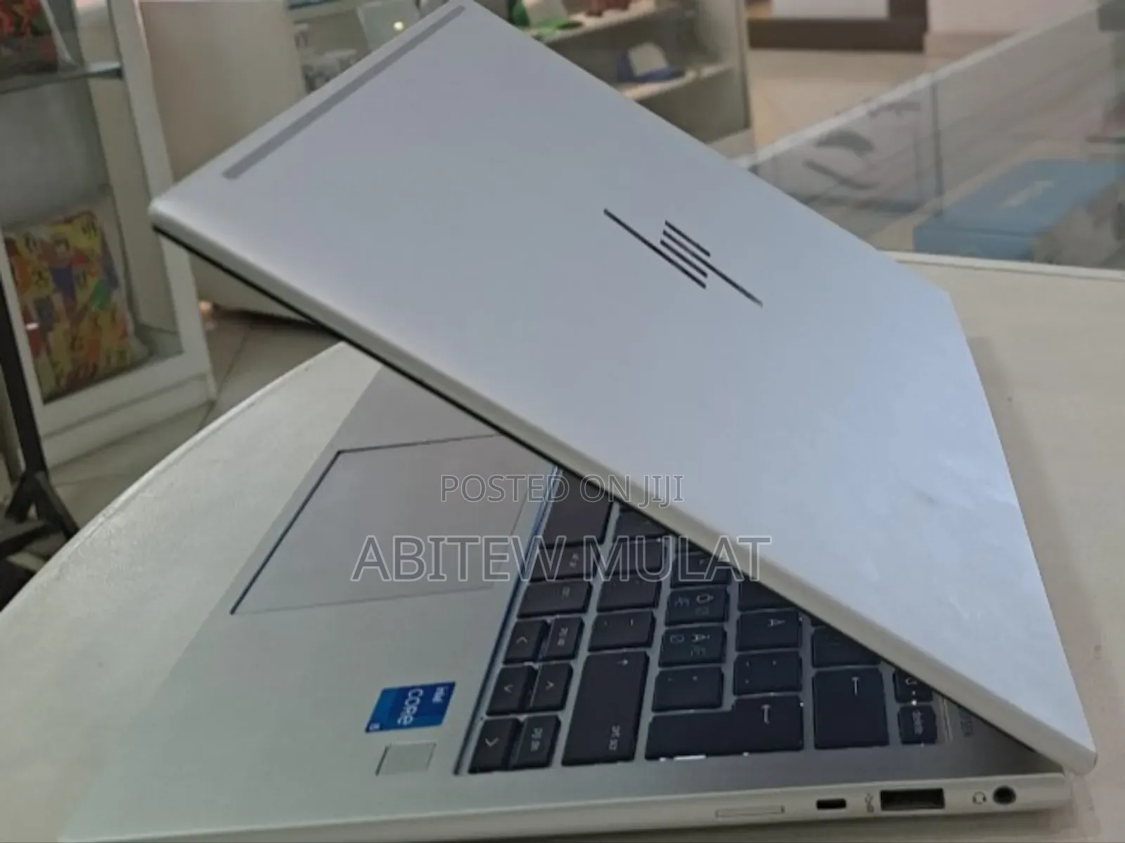 New Laptop HP EliteBook 830 G9 16GB Intel Core I5 SSD 512GB