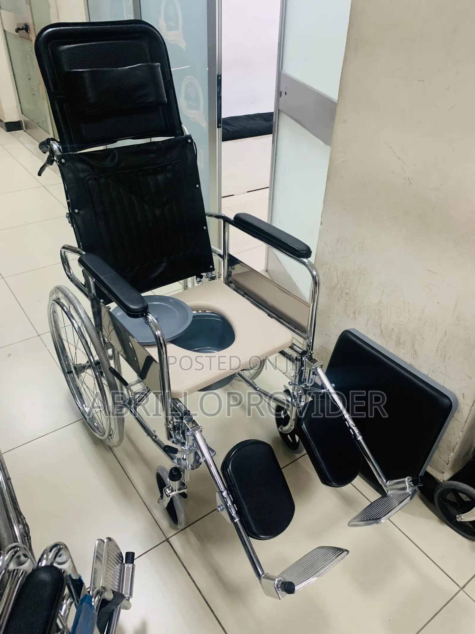 New Toilet Wheelchair7$6wheelchair9$7wheelchair3:4wheelchair