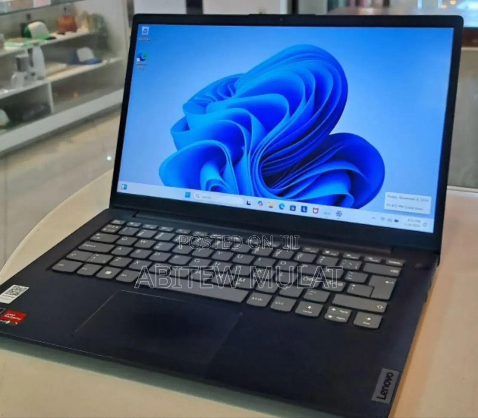 New Laptop Lenovo Ideapad 3 8GB AMD Ryzen 3 SSD 256GB