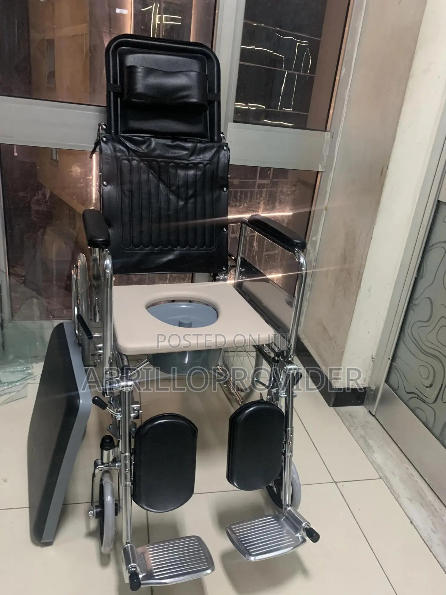 Multifunctional Wheelchair3:;4wheelchair3:;4wheelchair2:3;4