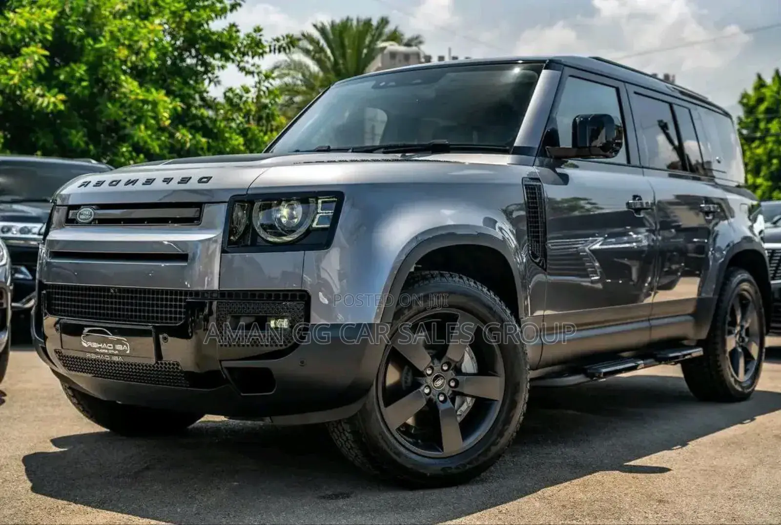 New Land Rover Defender 2023 Gray