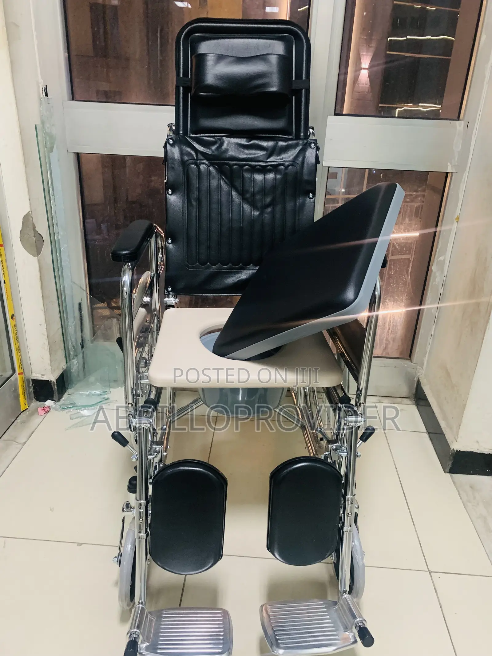 Wheelchair3:’4wheelchair3/:1wheelchair1:1wheelchair3:3roilet