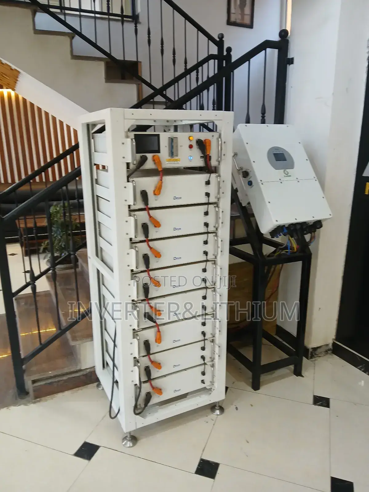 ጀነሬተር(ድምጽ እና ጪስ አልባ መሆናቸዉ ለየት ያደርጋቸዋል,ከነዳጅ ነጻ ናቸዉ!)