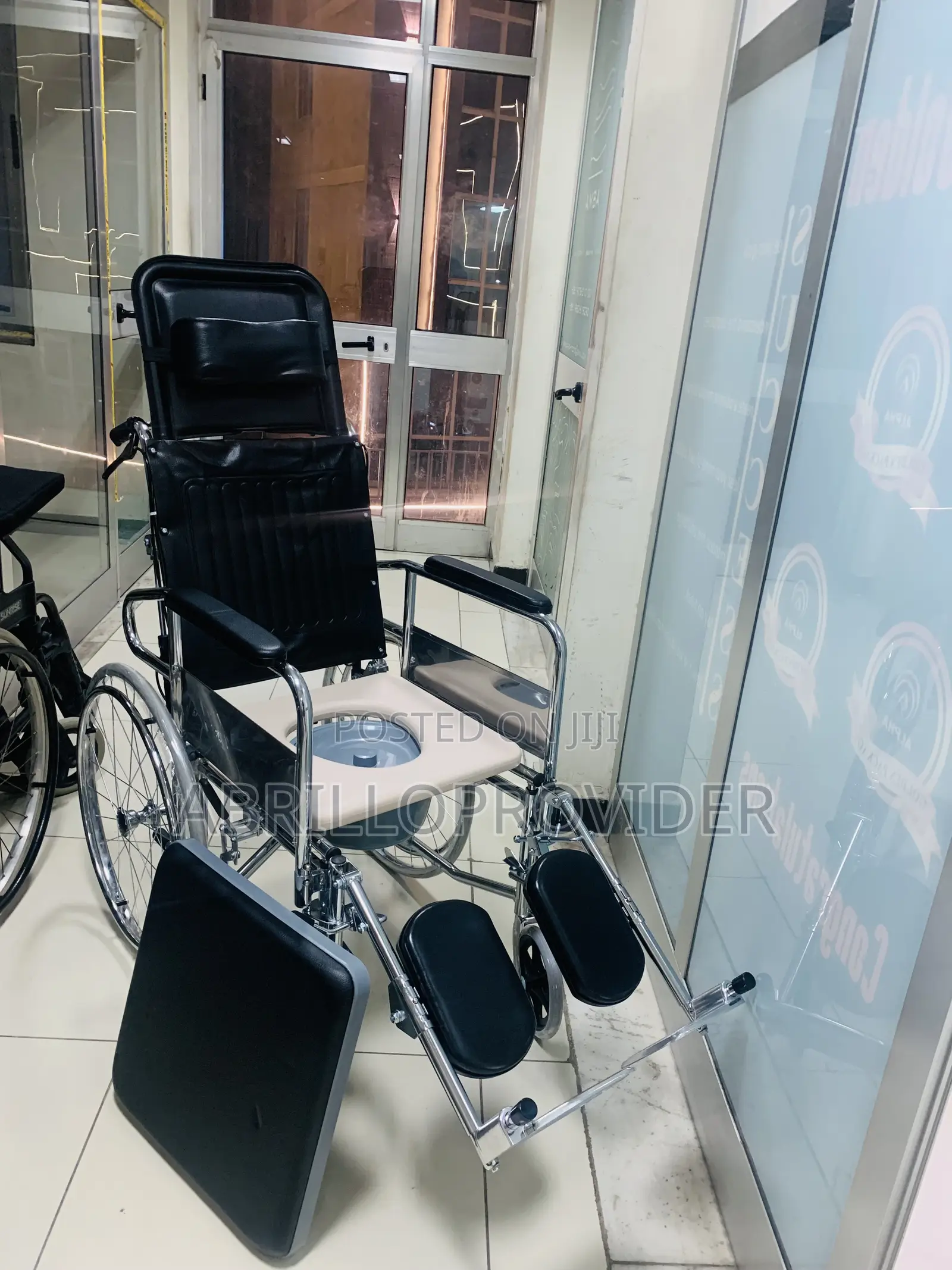 Wheelchair1:;4wheelchair3:;4wheelchair7[1wheelchair2:3wheel