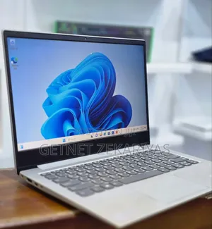 New Laptop Lenovo IdeaPad S340 8GB Intel Core I7 HDD+SSD 128GB