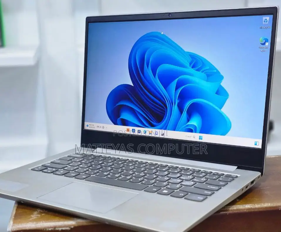 New Laptop Lenovo IdeaPad S340 8GB Intel Core I7 HDD+SSD 1T