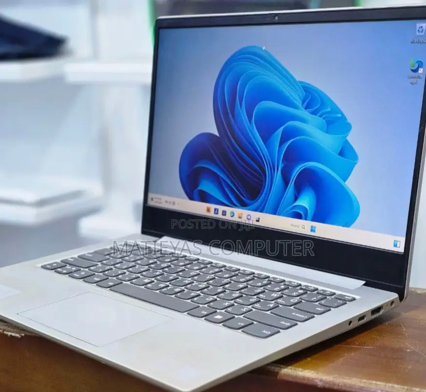 New Laptop Lenovo IdeaPad S340 8GB Intel Core I7 HDD+SSD 1T