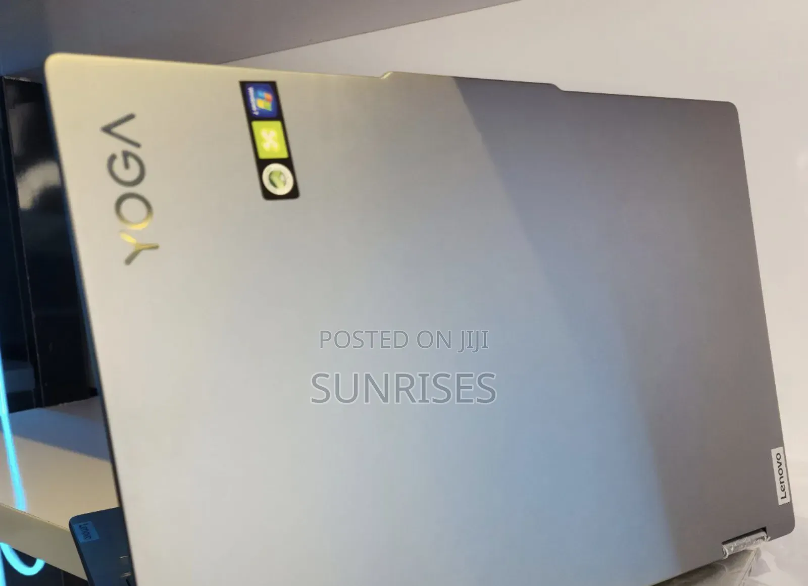 New Laptop Lenovo IdeaPad Yoga 13 16GB Intel Core I7 SSD 512GB