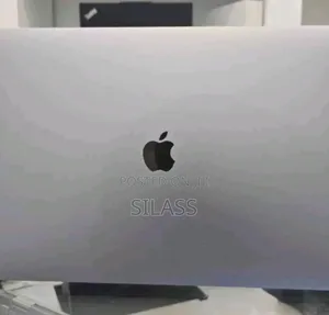New Laptop Apple MacBook Pro 2019 32GB Intel Core I9 SSHD (Hybrid) 1T