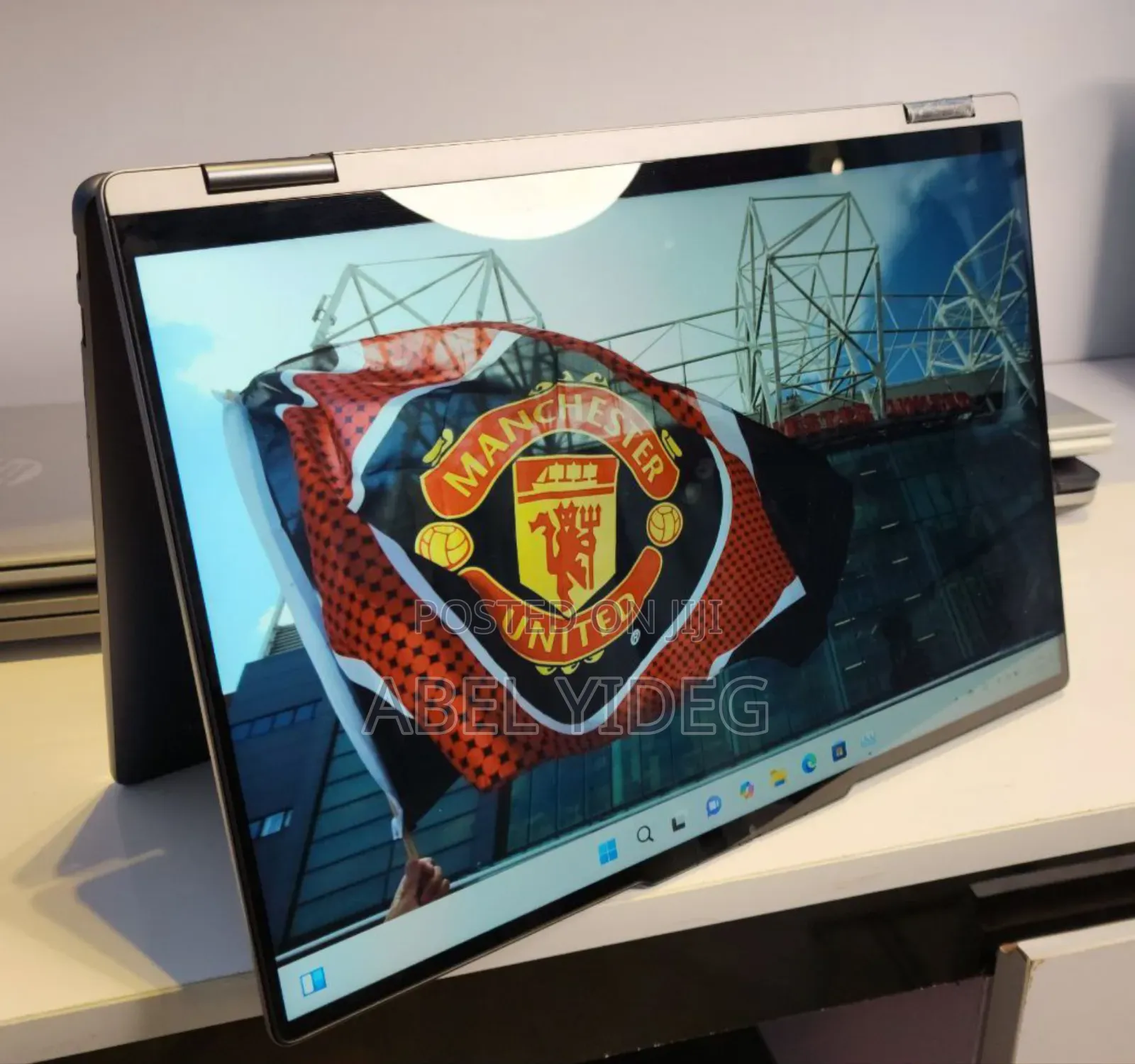 New Laptop Lenovo Yoga 9i 16GB Intel Core I7 SSD 512GB