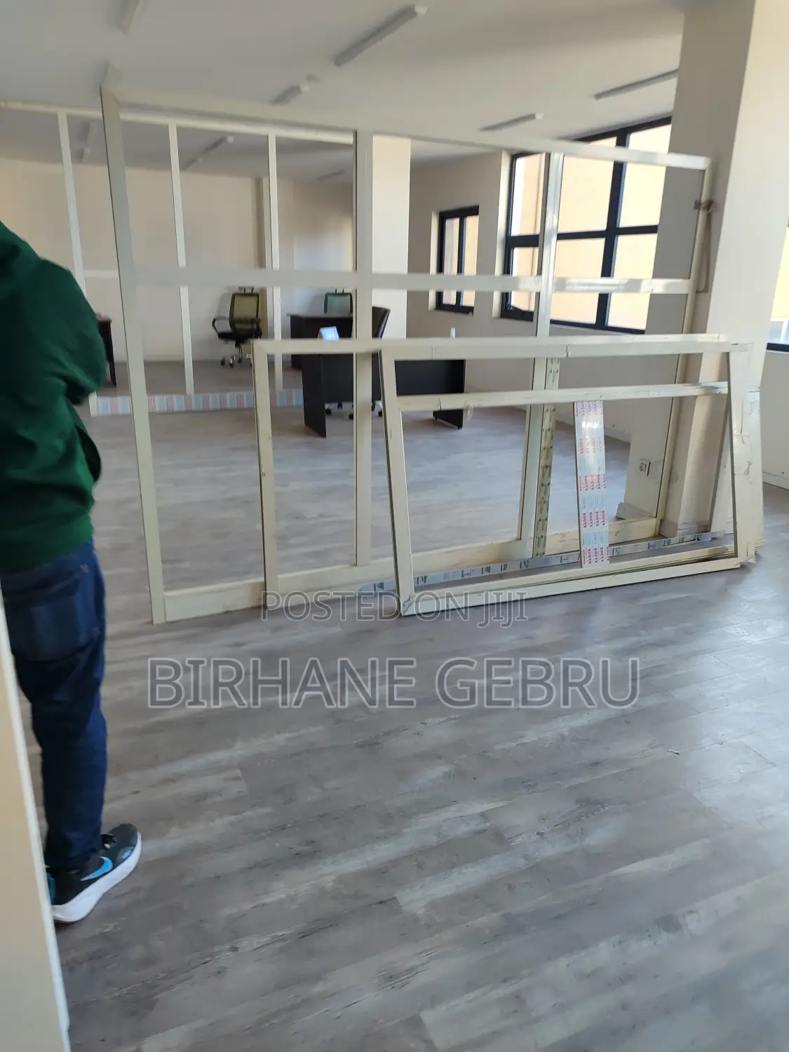 Luxury Apartment Rent for Office