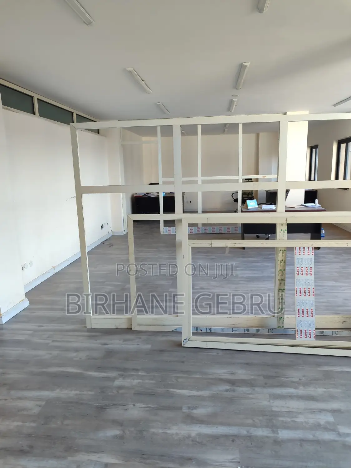 Luxury Apartment Rent for Office