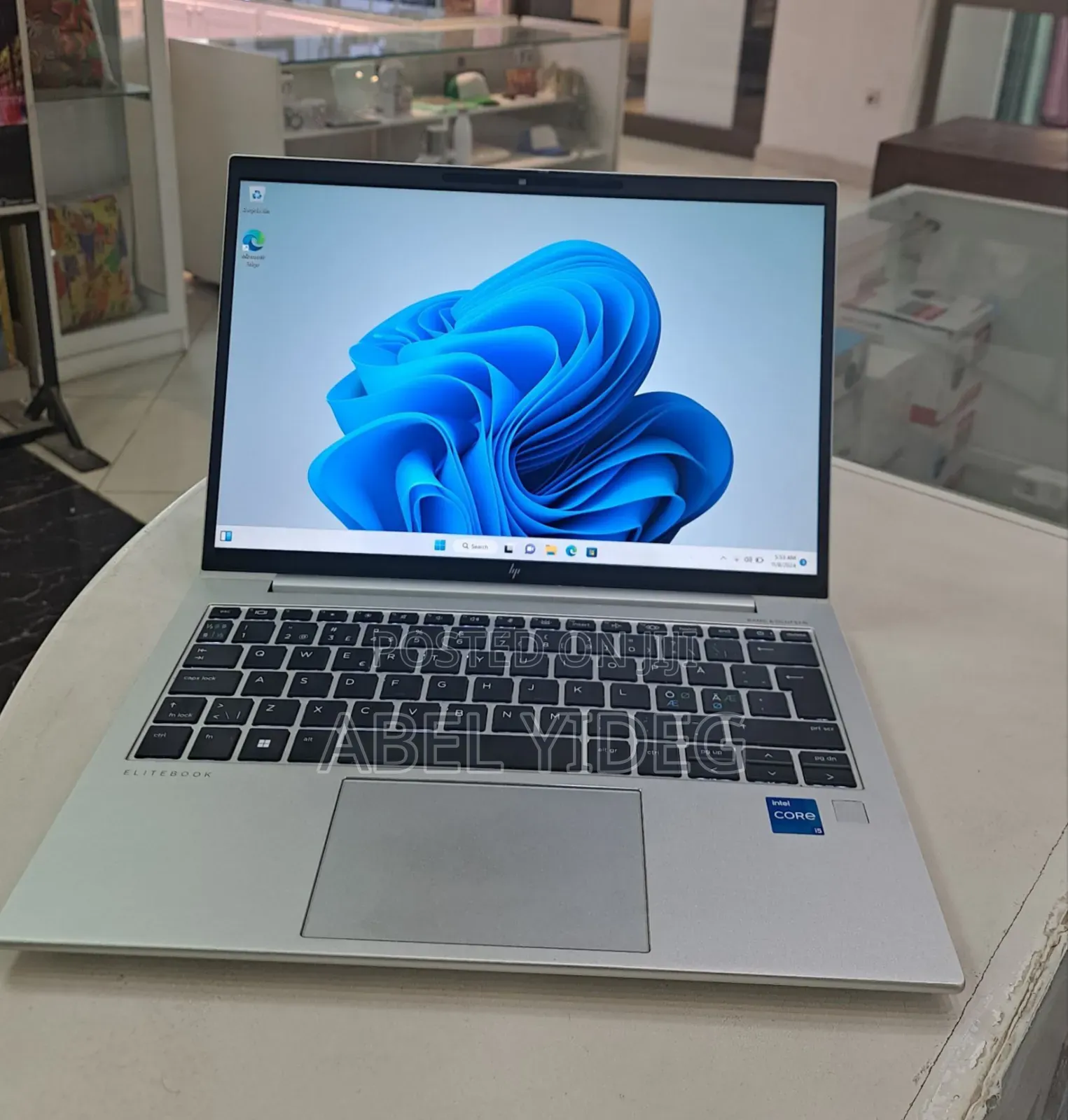 New Laptop HP EliteBook 830 G9 16GB Intel Core I5 SSD 512GB
