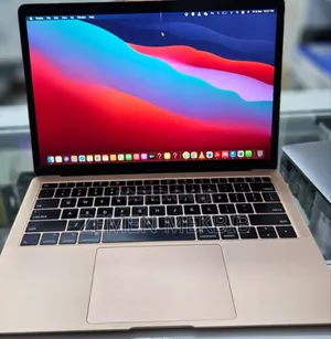 New Laptop Apple MacBook Air 2019 8GB Intel Core I5 SSD 256GB