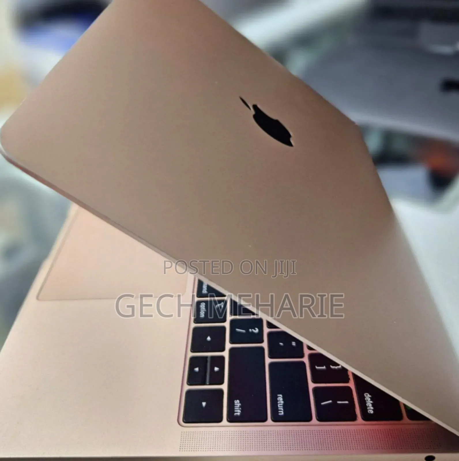 New Laptop Apple MacBook Air 2019 8GB Intel Core I5 SSD 256GB