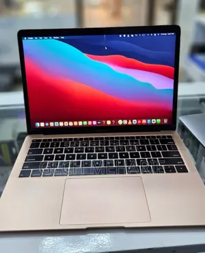 New Laptop Apple MacBook Air 2019 8GB Intel Core I5 SSD 256GB