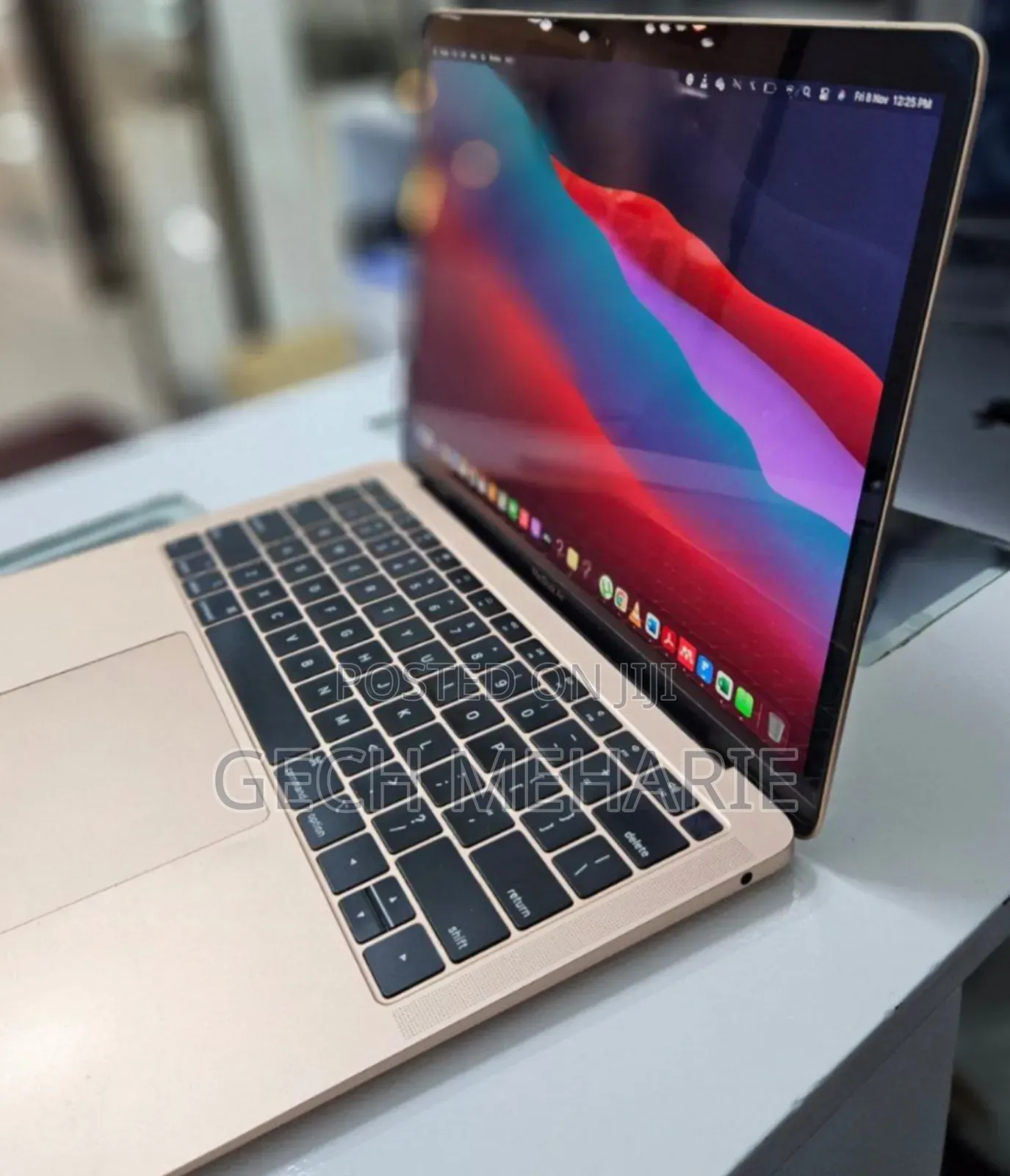 New Laptop Apple MacBook Air 2019 8GB Intel Core I5 SSD 256GB