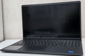 New Laptop Dell Precision 15 3520 8GB Intel Core I5 SSD 256GB