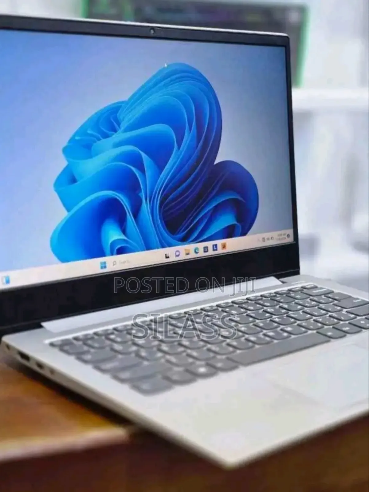 New Laptop Lenovo IdeaPad S340 16GB Intel Core I7 SSD 1T