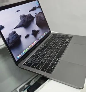 New Laptop Apple MacBook Pro 2019 8GB Intel Core I5 SSD 256GB