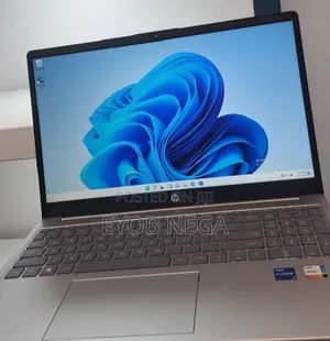 New Laptop HP Stream Notebook 8GB Intel Core I5 SSD 512GB