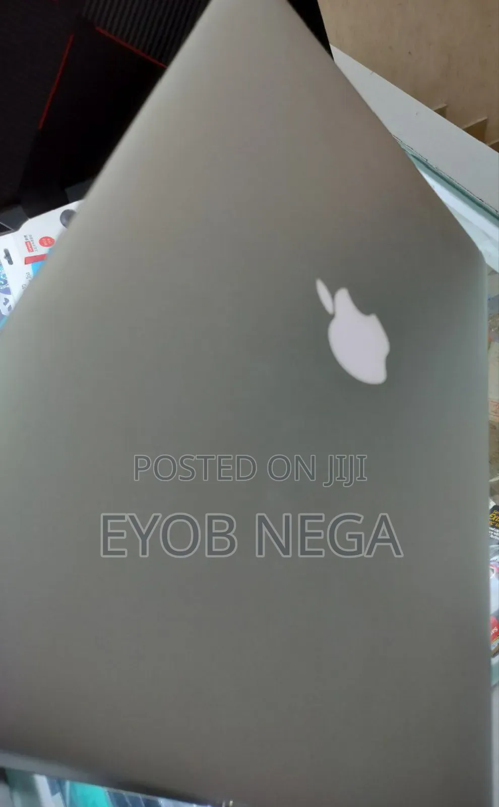 New Laptop Apple MacBook Pro 2015 8GB Intel Core I5 SSD 256GB