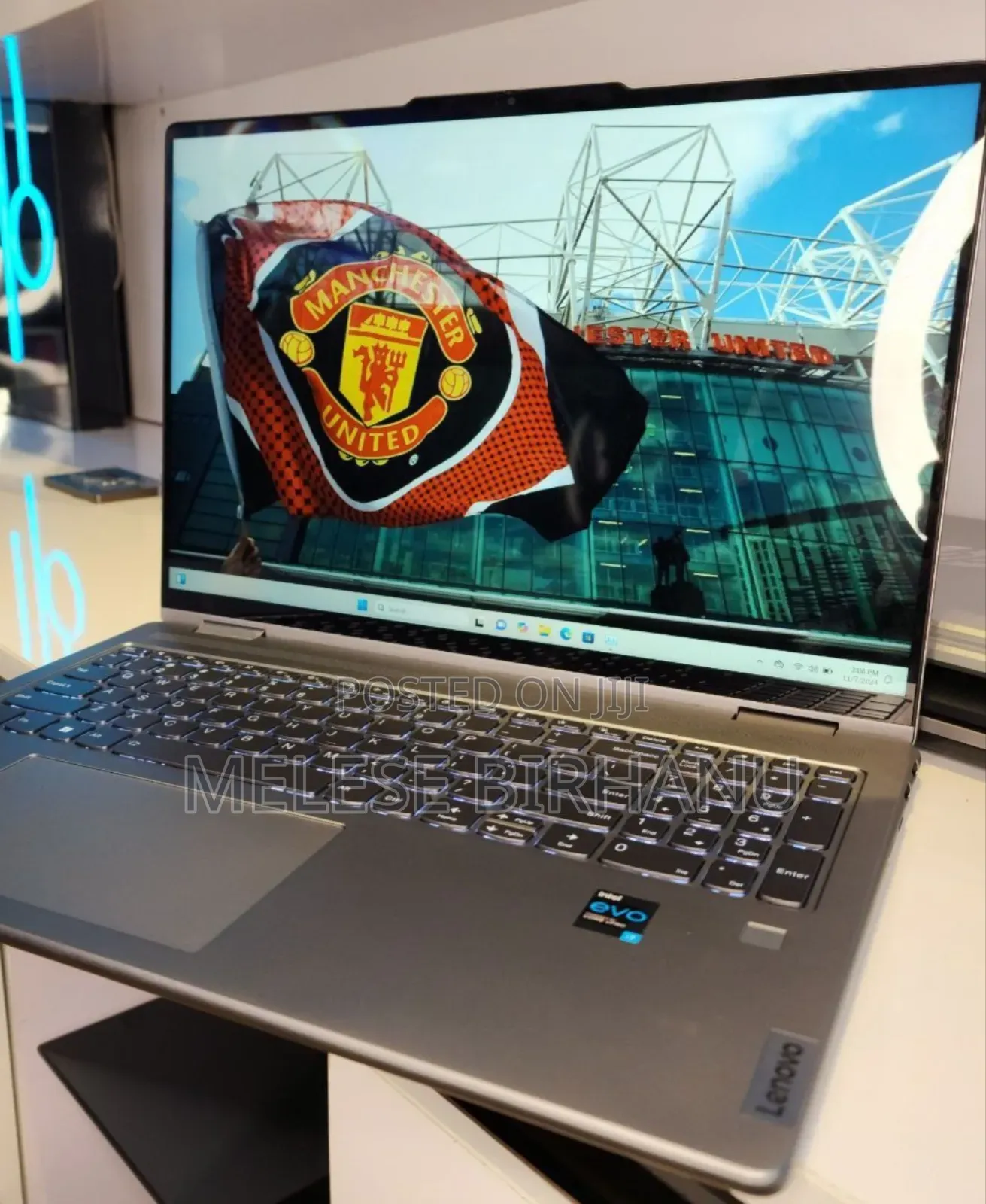 New Laptop Lenovo IdeaPad Yoga 13 16GB Intel Core I7 SSD 512GB