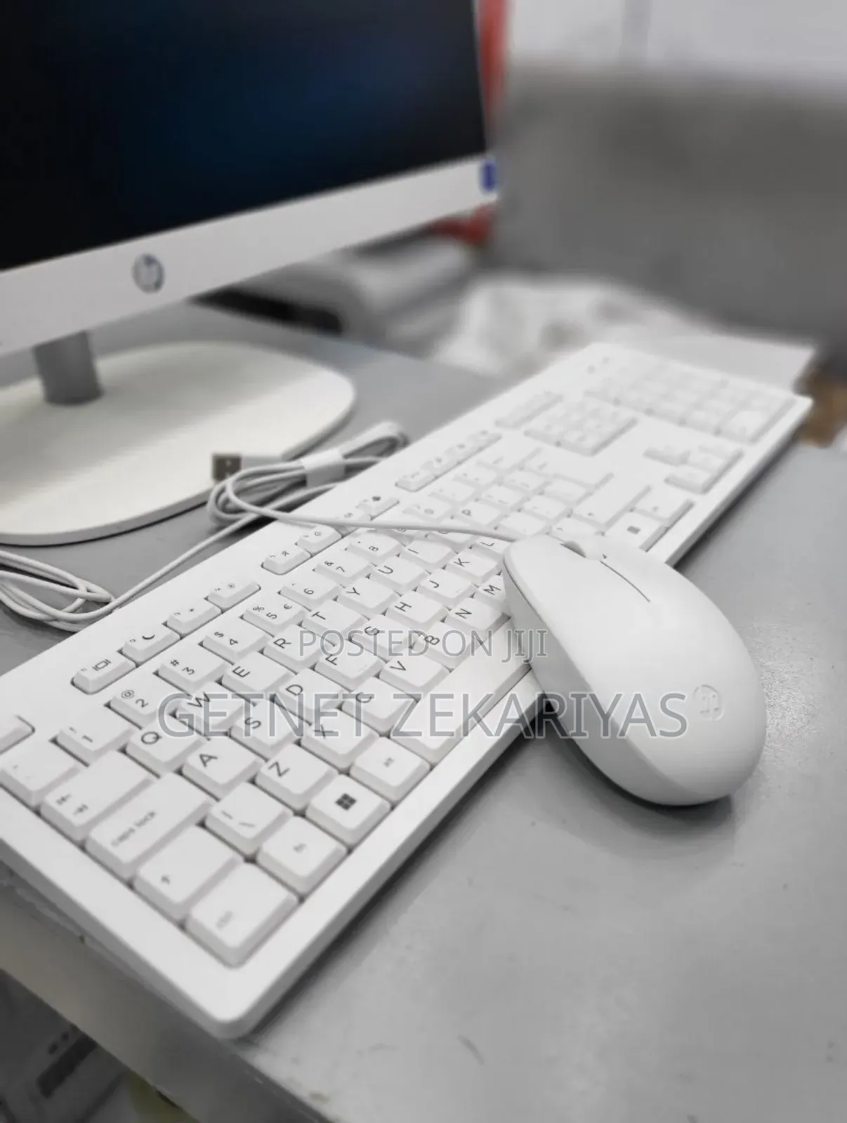 New Desktop Computer HP 290 G9 All-in-One 8GB Intel Core I7 SSD 512GB