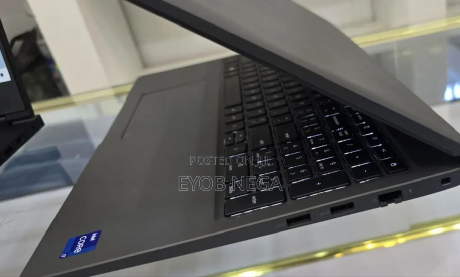 New Laptop Dell Latitude 3540 8GB Intel Core I7 SSD 256GB