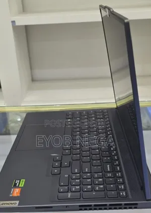 New Laptop Lenovo Legion 5 16GB AMD Ryzen 7 SSD 1T