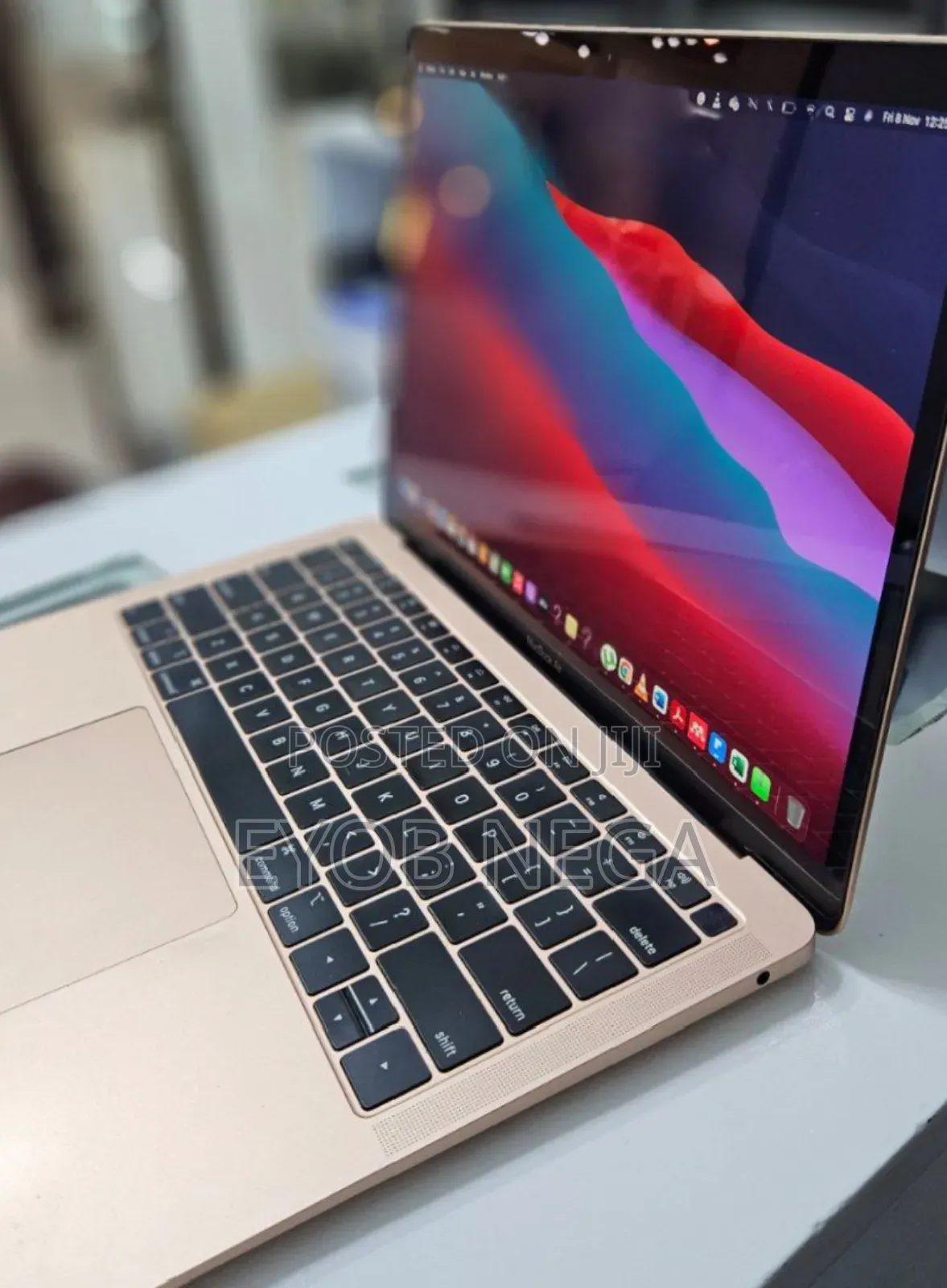 New Laptop Apple MacBook Air 2019 8GB Intel Core I5 SSD 256GB