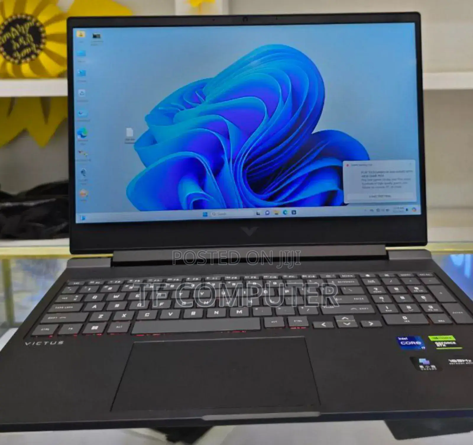 New Laptop HP Victus 16 16GB AMD Ryzen 7 SSD 1T