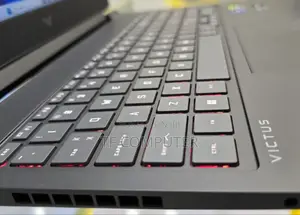 New Laptop HP Victus 16 16GB AMD Ryzen 7 SSD 1T