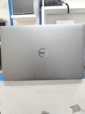 New Laptop Dell Precision 15 3520 16GB Intel Core I5 SSD 512GB