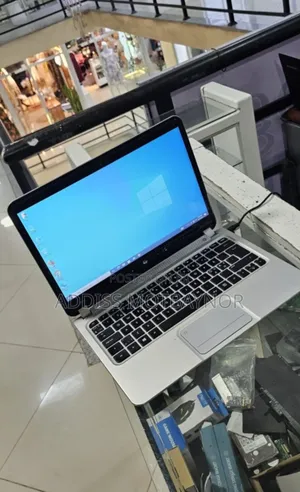 New Laptop HP Spectre 4GB Intel Core I5 SSD 128GB