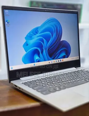 Laptop Lenovo IdeaPad S340 8GB Intel Core I7 HDD+SSD 1T