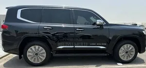 New Toyota Land Cruiser 2024 Black