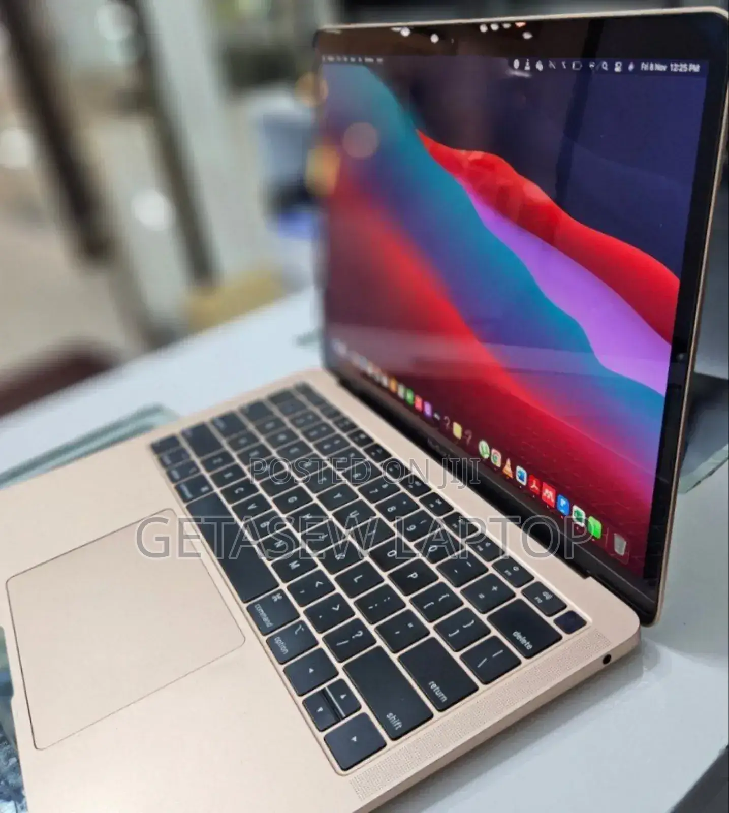 New Laptop Apple MacBook Air 2019 8GB Intel Core I5 SSD 256GB